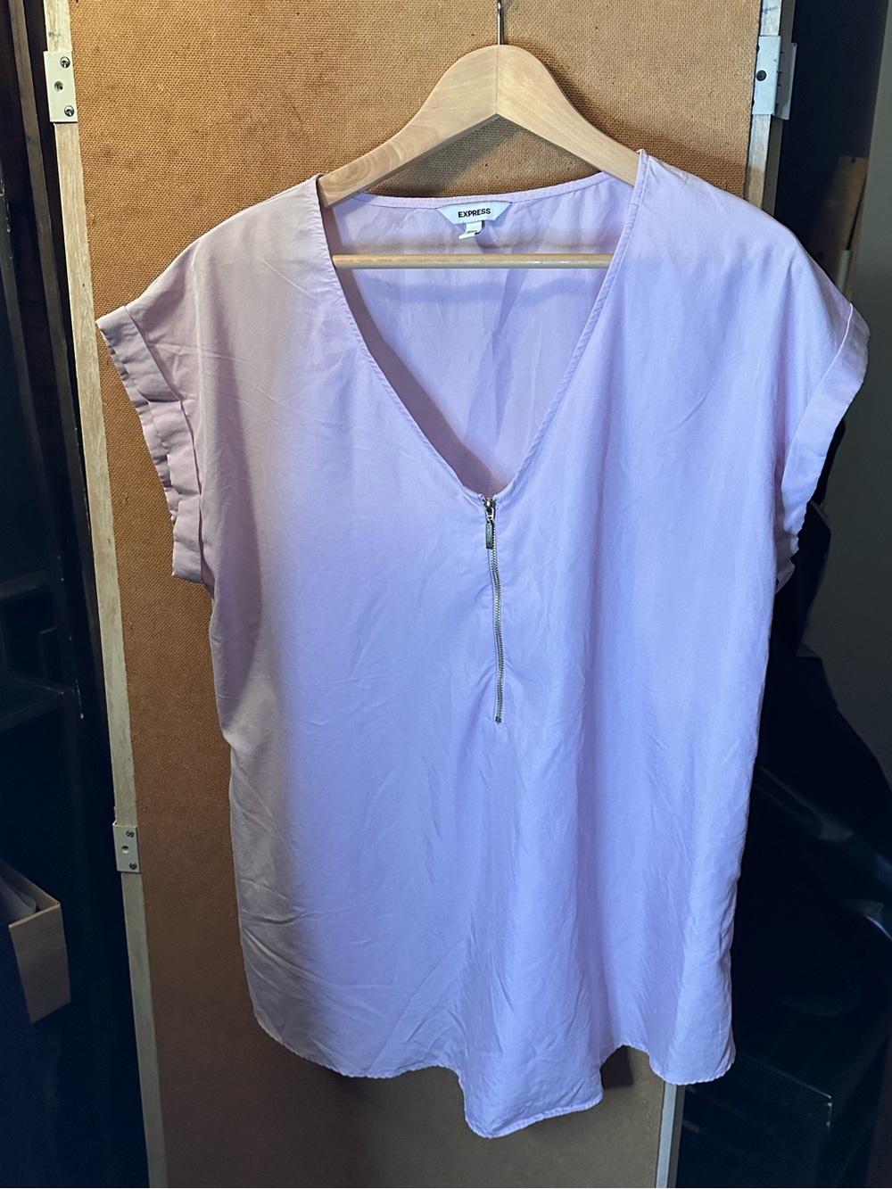 Express Lavender V-Neck Zip Front Blouse